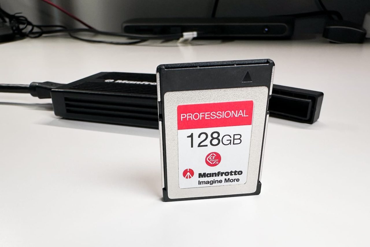 Carte Mémoire Manfrotto CFexpress Type B 75Go PCIe 3.0 - Vitesse 1730 Mo/s Lecture, 1540 Mo/s écriture, Pour Vidéo 4K/6K/8K