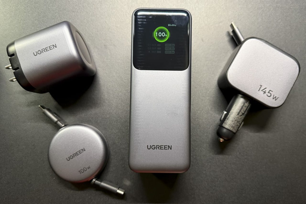 UGREEN Retractable Charging Devices