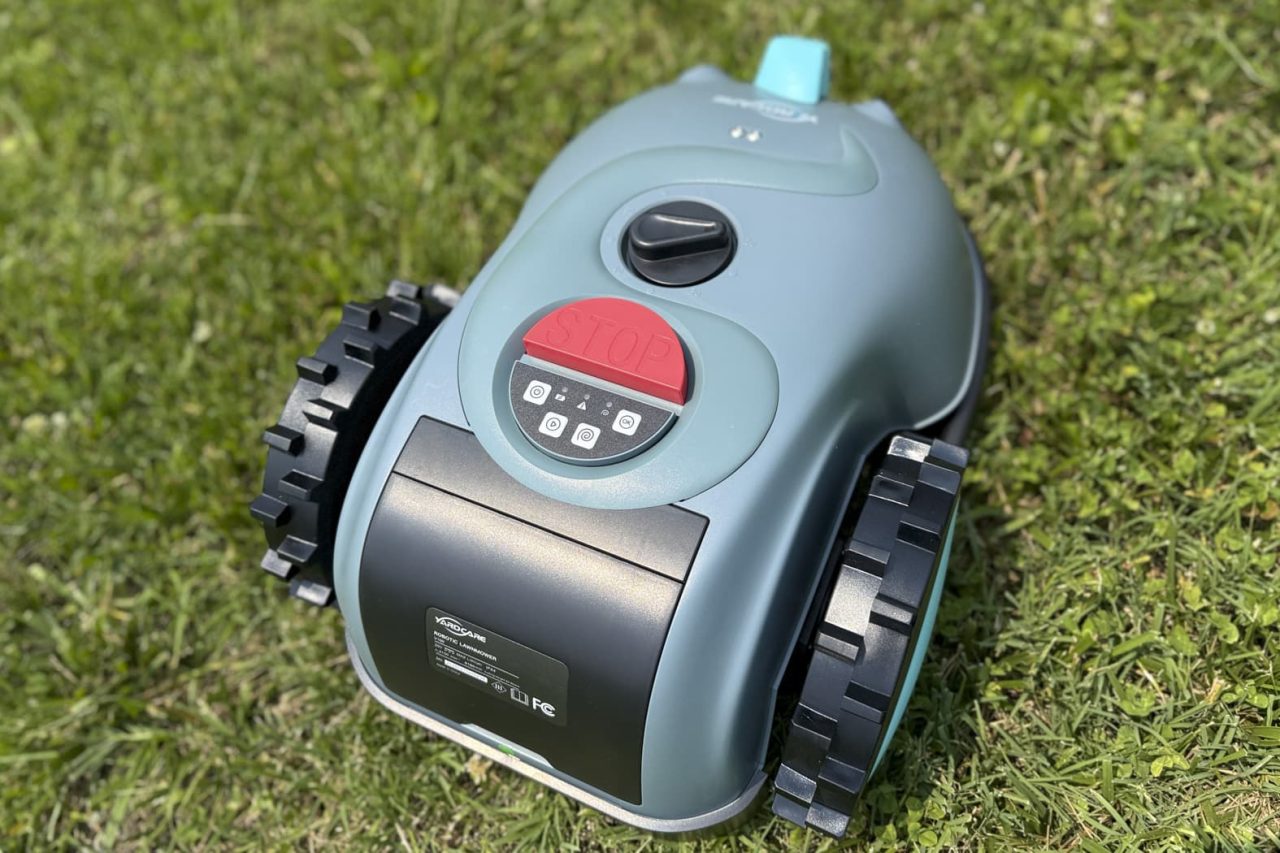 Lawncare V100 Robot Lawn Mower