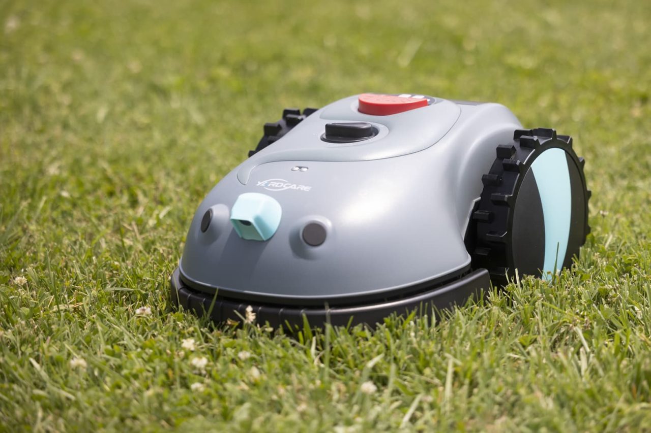 Lawncare V100 Robot Lawn Mower
