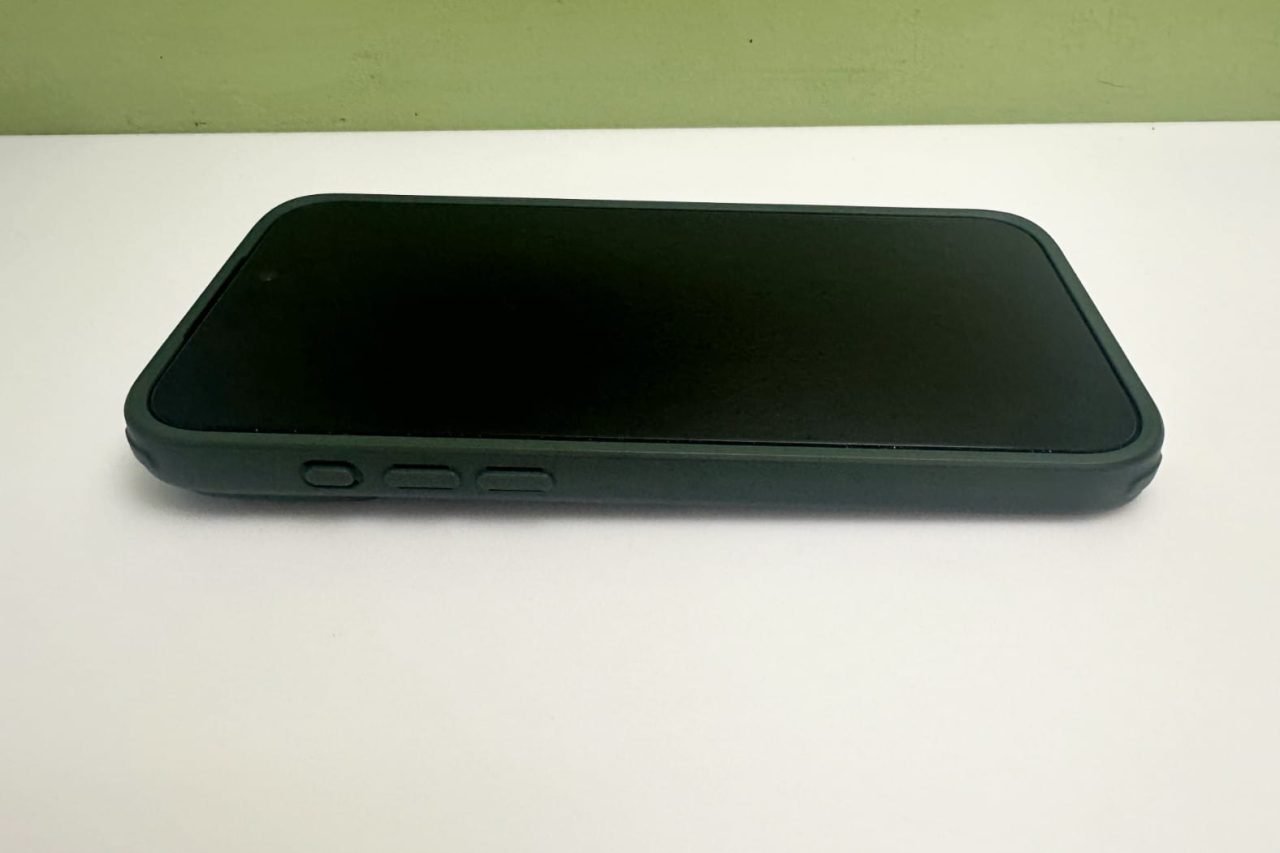 ESR Armorite Screen Protector